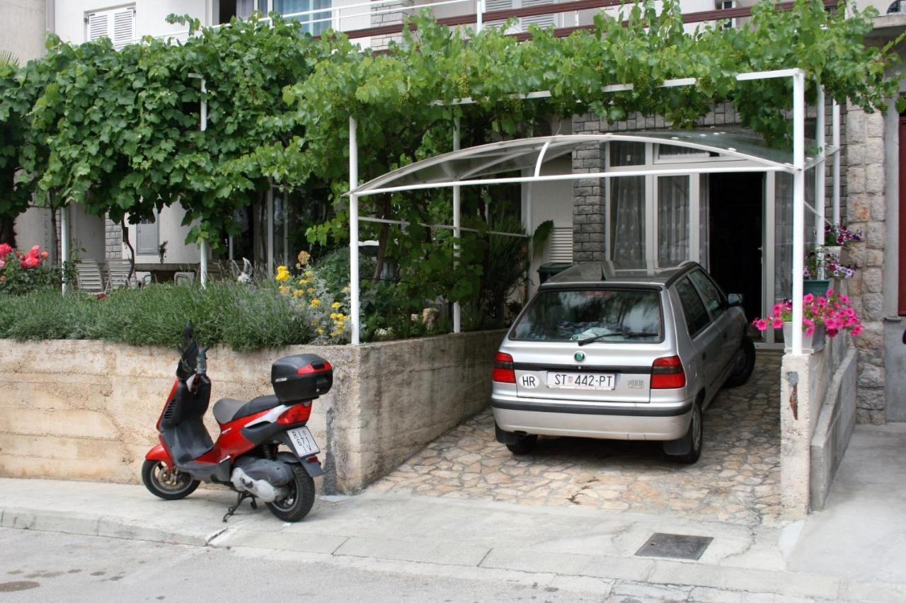 5553c Apartment *